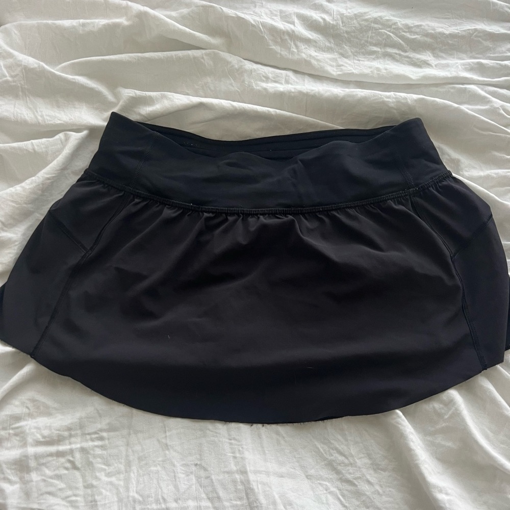 Black lululemon skirt